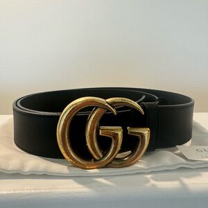 Gucci belt  **Wide Leather Double G Buck